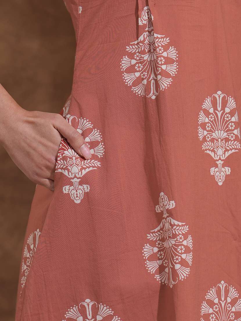 women printed three quarter sleeve a-line kurta - 22300541 -  Standard Image - 7