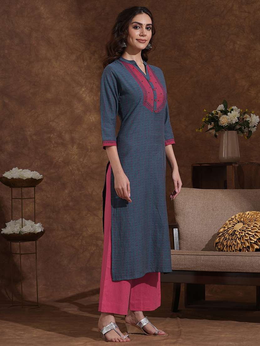 women self design three quarter sleeve straight kurta - 22300562 -  Standard Image - 2