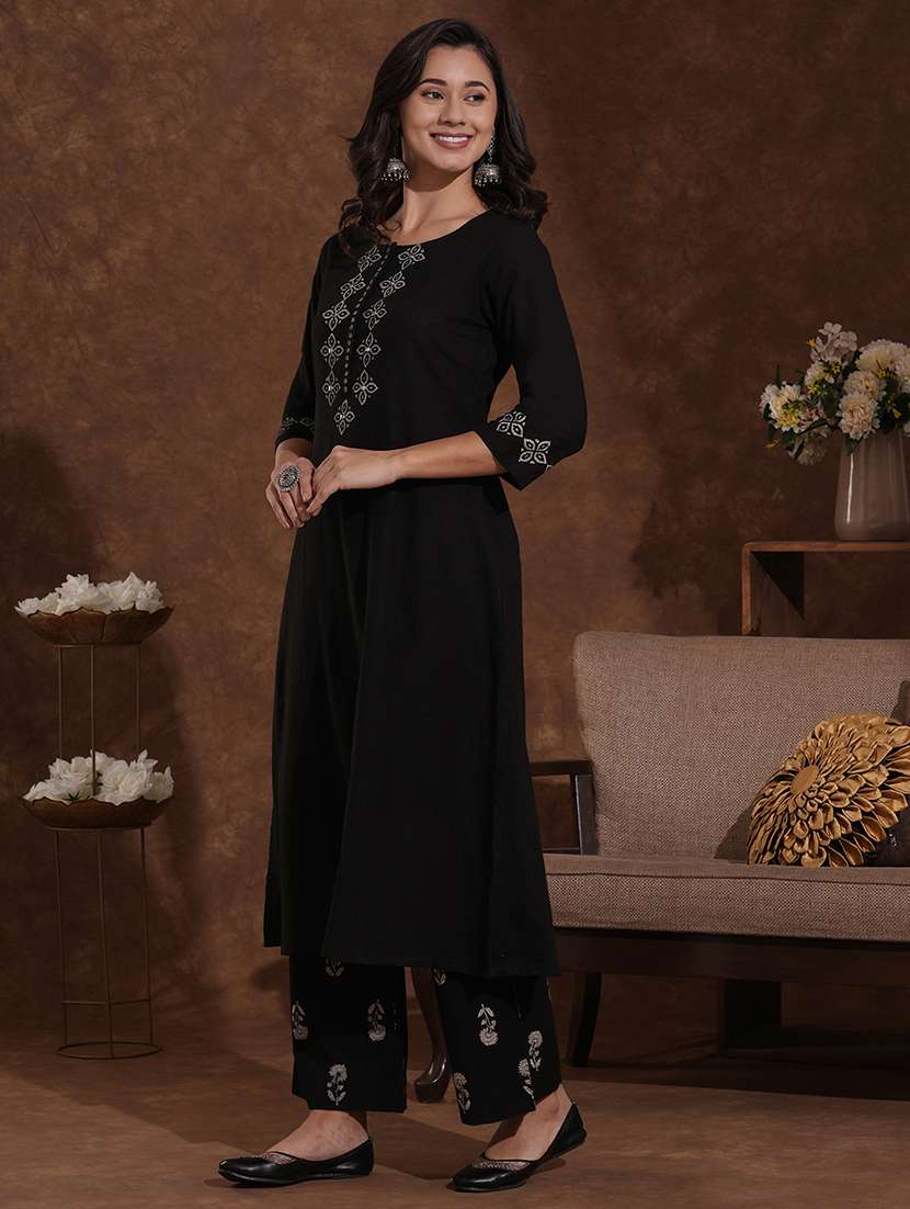 women solid with work round neck kurta pant set  - 22300566 -  Standard Image - 2