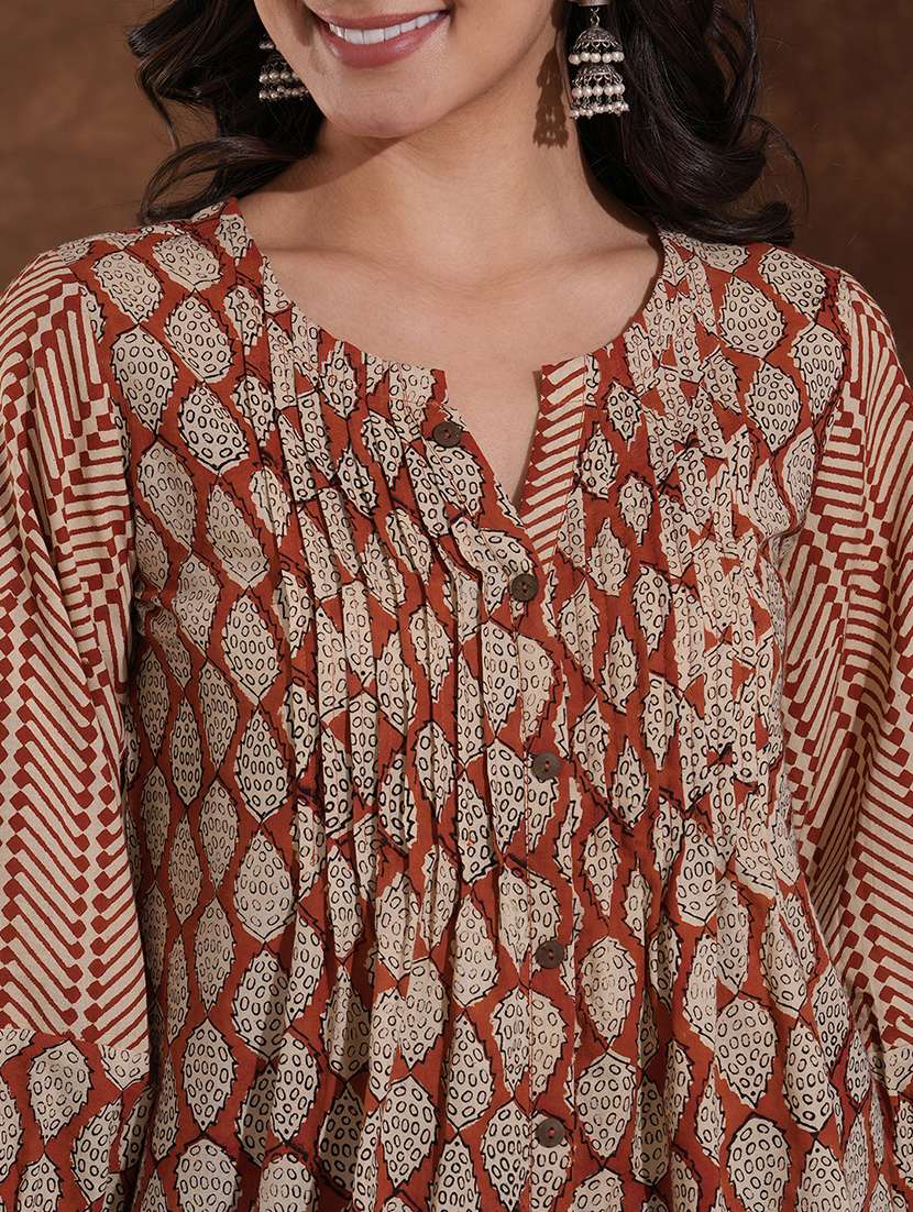 women printed puff sleeve a-line top - 22300573 -  Standard Image - 7