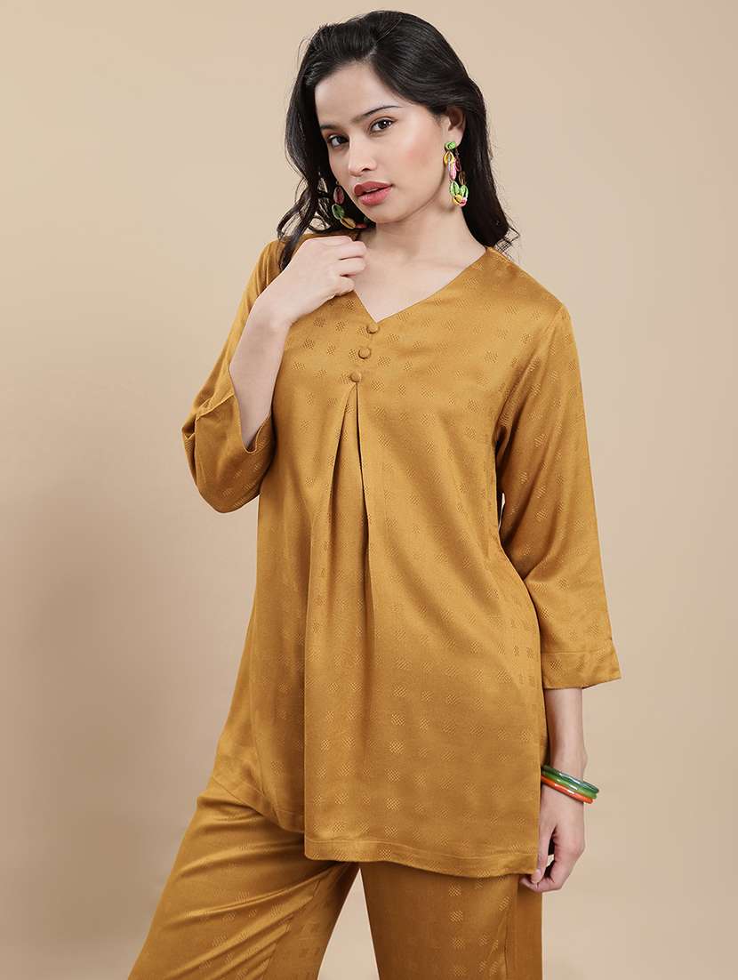 women solid three quarter sleeve a-line kurti - 22301771 -  Standard Image - 2