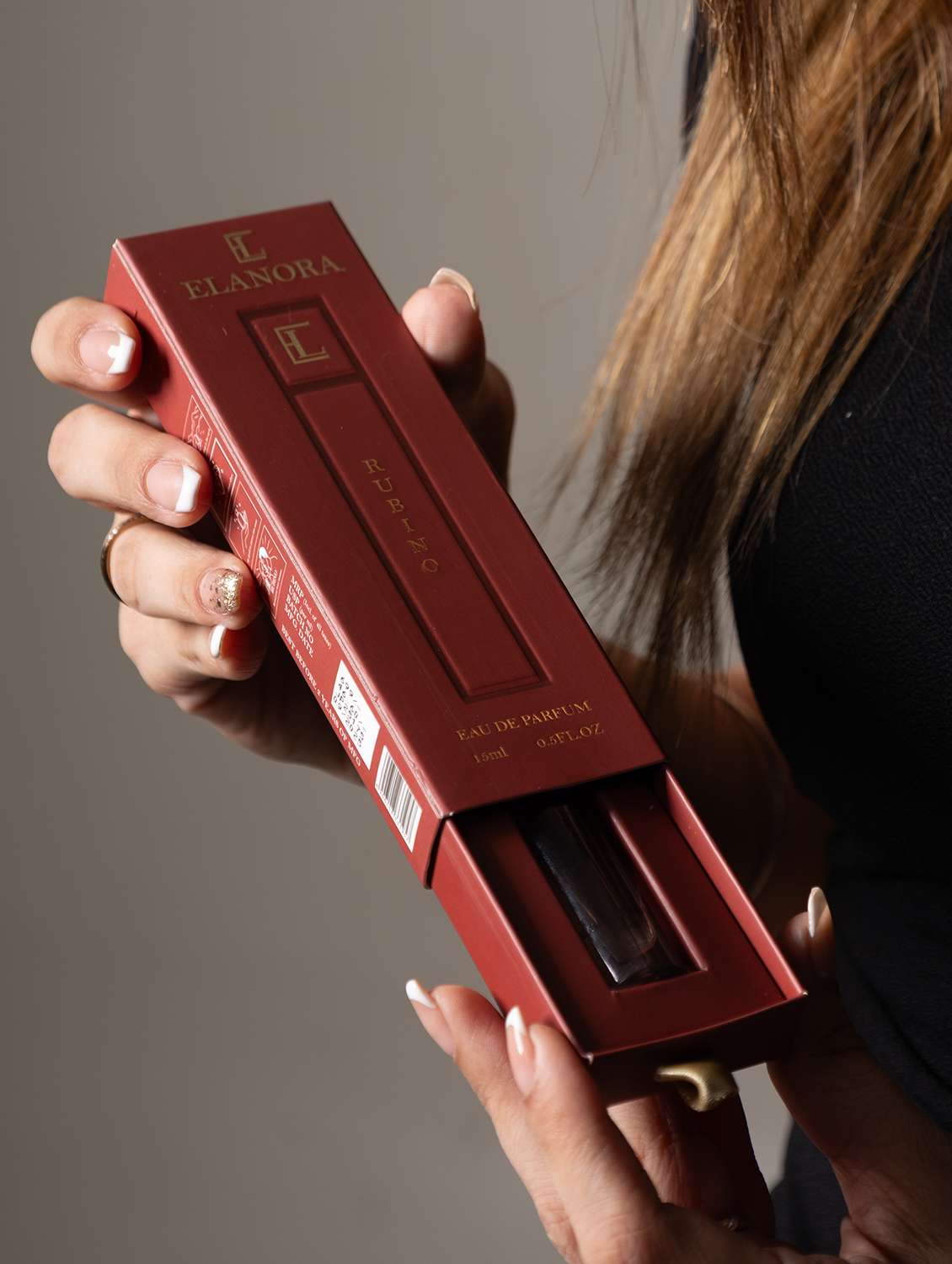 elanora essential pocket size perfume  - 22301842 -  Standard Image - 7