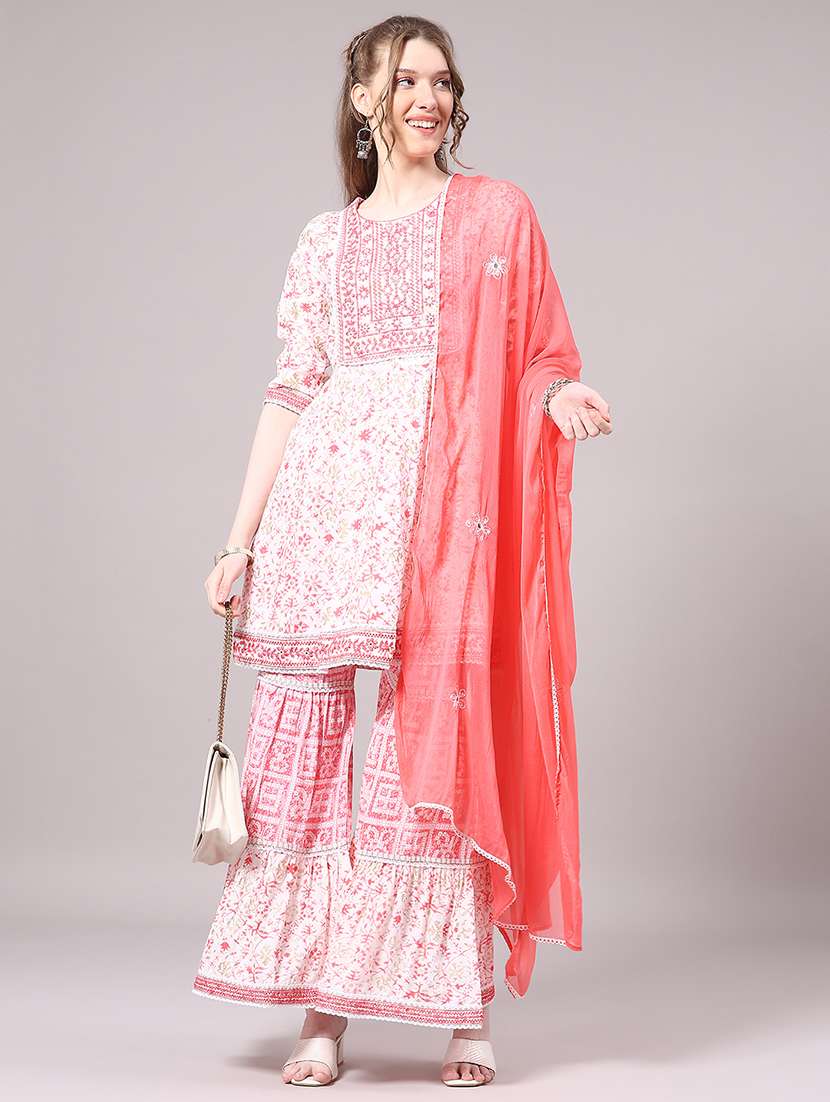 women printed three quarter sleeve kurta sharara set