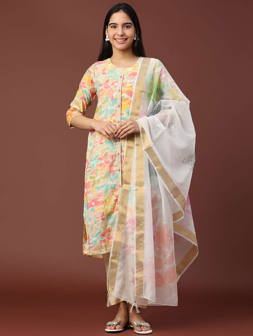 Women Floral Three Quarter Sleeve Kurta Pant With Dupatta Set - 22302528 -  Standard Image - 2