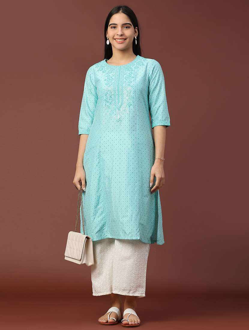 women printed three quarter sleeve a-line kurta