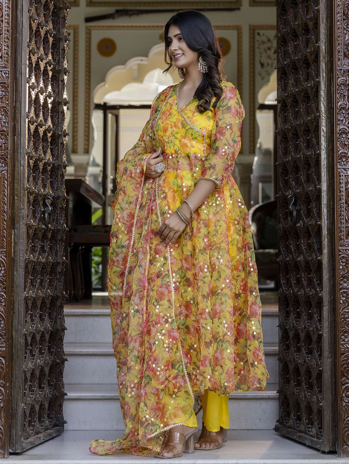 women floral three quarter sleeve kurta pant with dupatta set - 22303178 -  Standard Image - 2