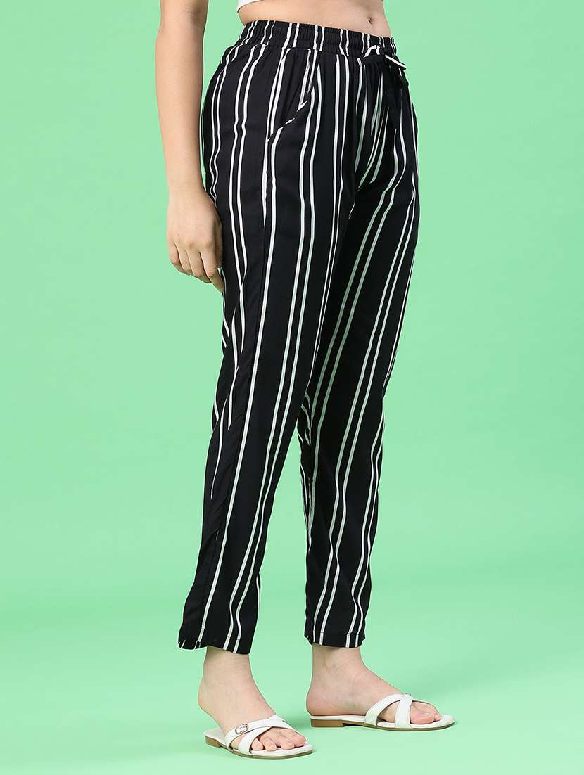 women printed mid rise regular fit pajama - 22304264 -  Standard Image - 2
