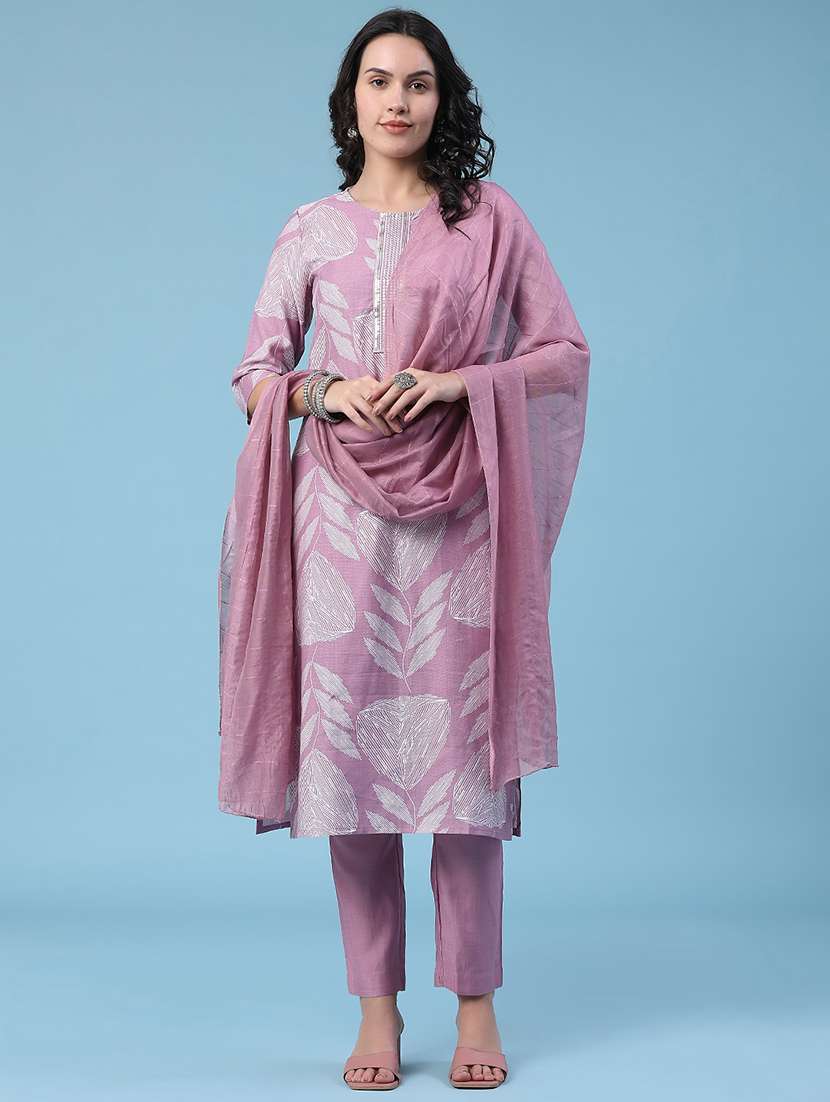 Women Printed Three Quarter Sleeves Kurta Pant Set With Dupatta - 22304777 -  Standard Image - 2