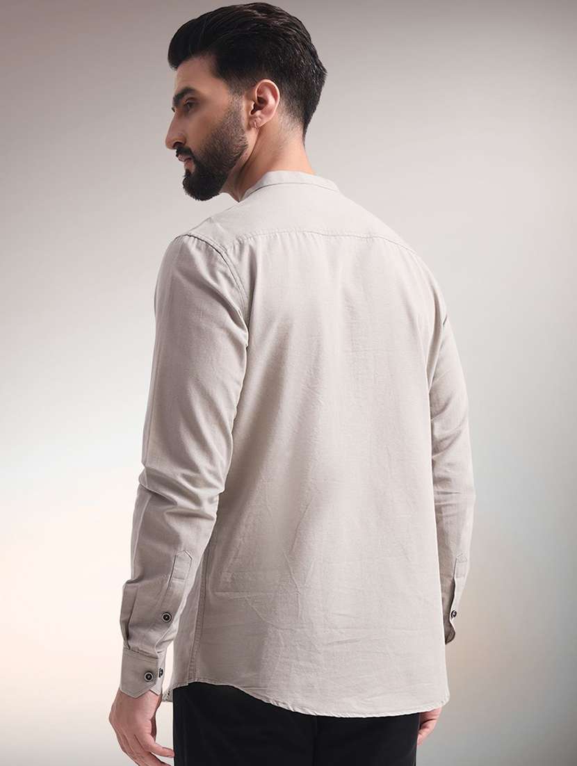 men solid mandarin neck short kurta - 22305073 -  Standard Image - 2