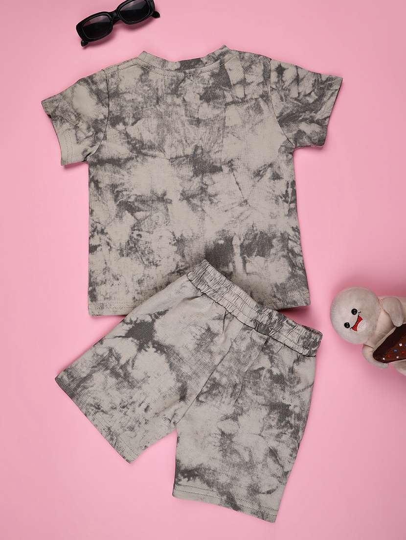 boys printed short sleeve t-shirt & shorts co-ords set - 22305244 -  Standard Image - 2