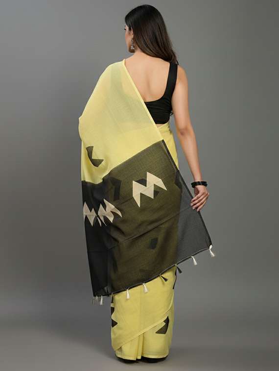 women printed casual wear saree with blouse - 22305963 -  Standard Image - 2