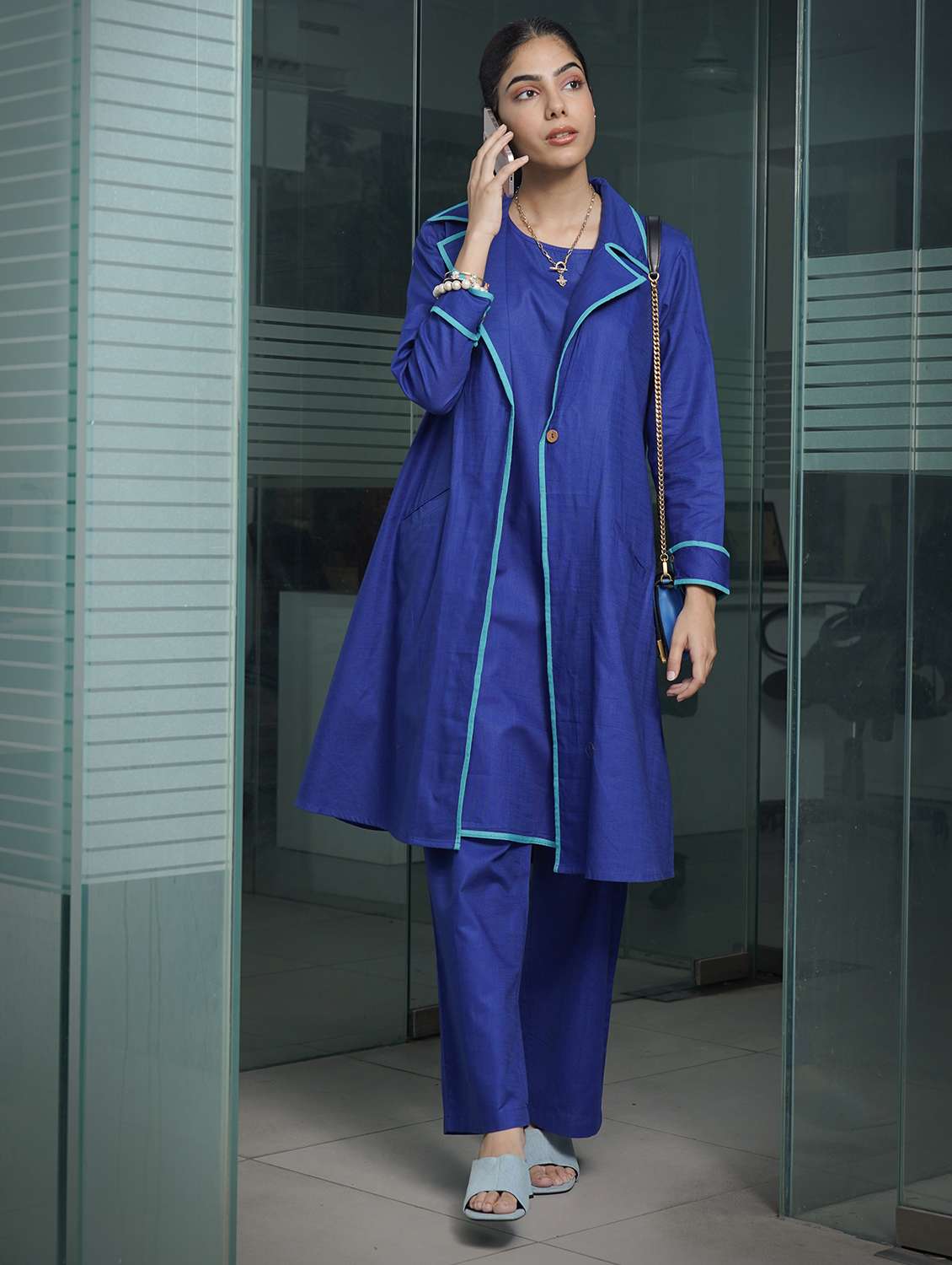 women solid kurta and pant with jacket co-ord set - 22307660 -  Standard Image - 2