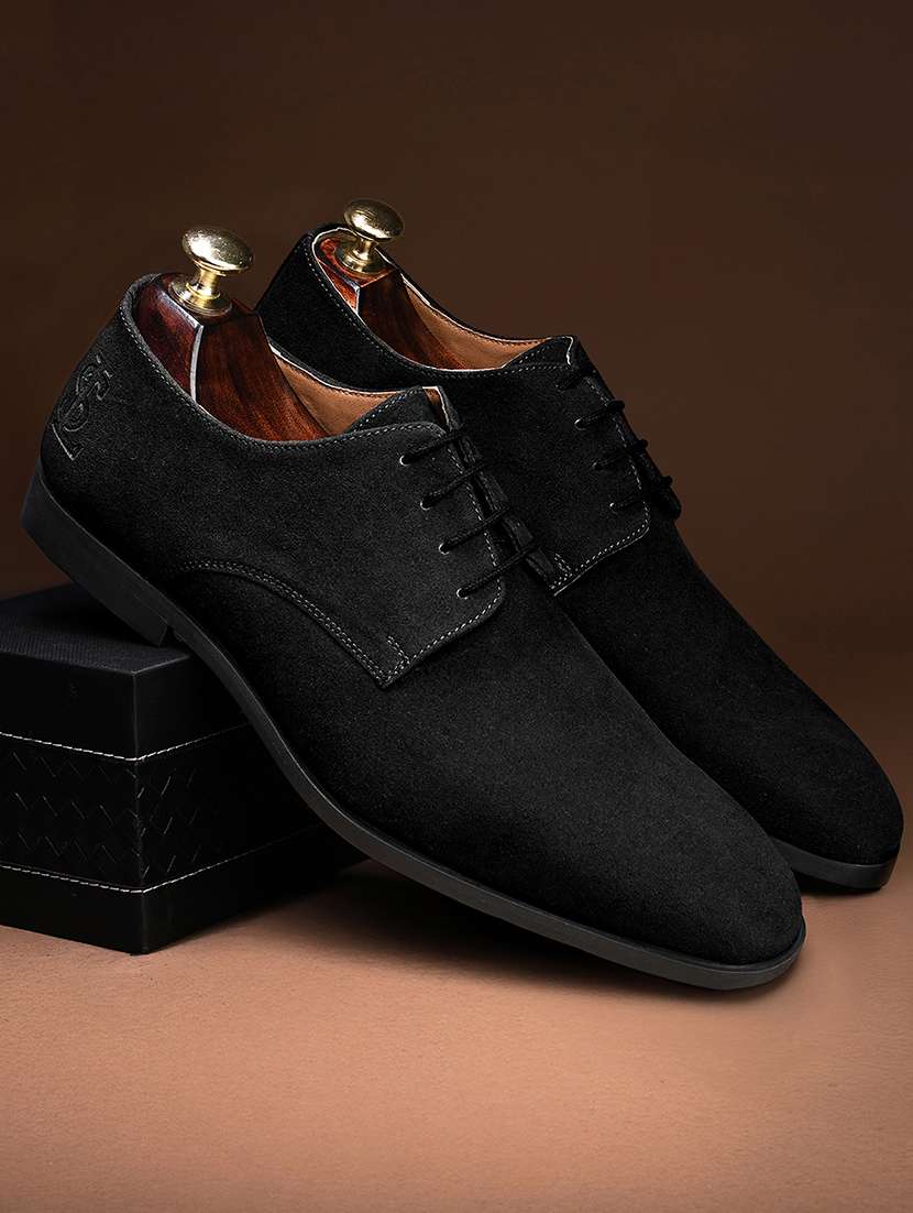 men black lace up derby
