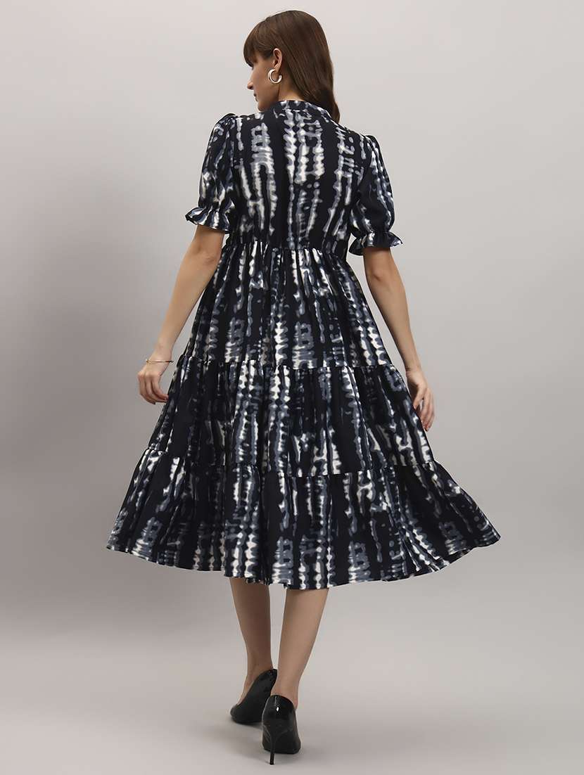 women printed short sleeve tiered dress - 22307845 -  Standard Image - 2