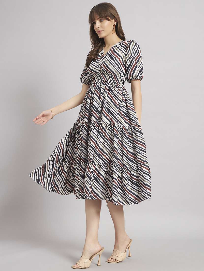 women printed puff sleeve tiered dress - 22308311 -  Standard Image - 2