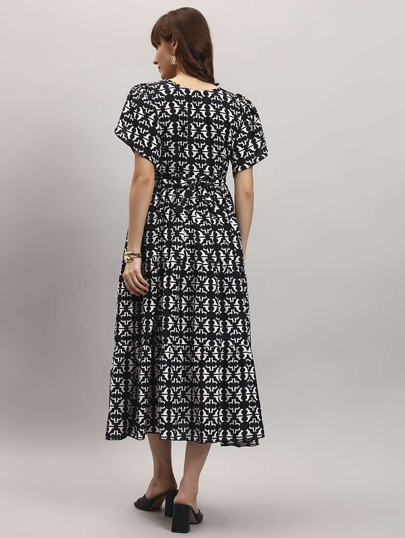 women printed tulip sleeve tiered dress - 22309398 -  Standard Image - 2