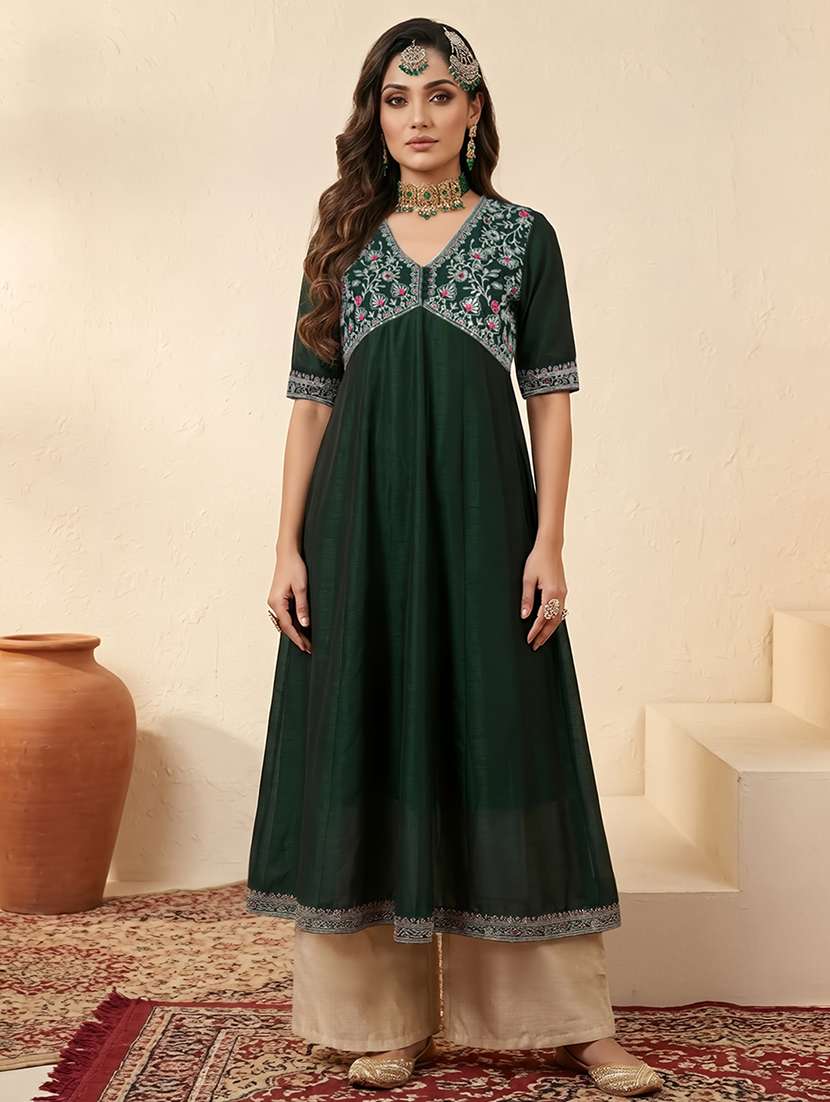 women solid with work short sleeve a-line kurta