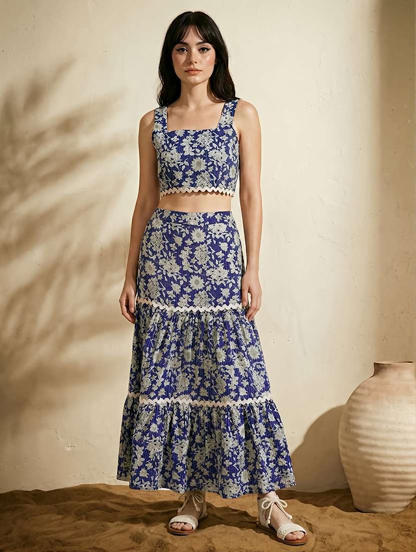 women printed top and skirt co-ord set