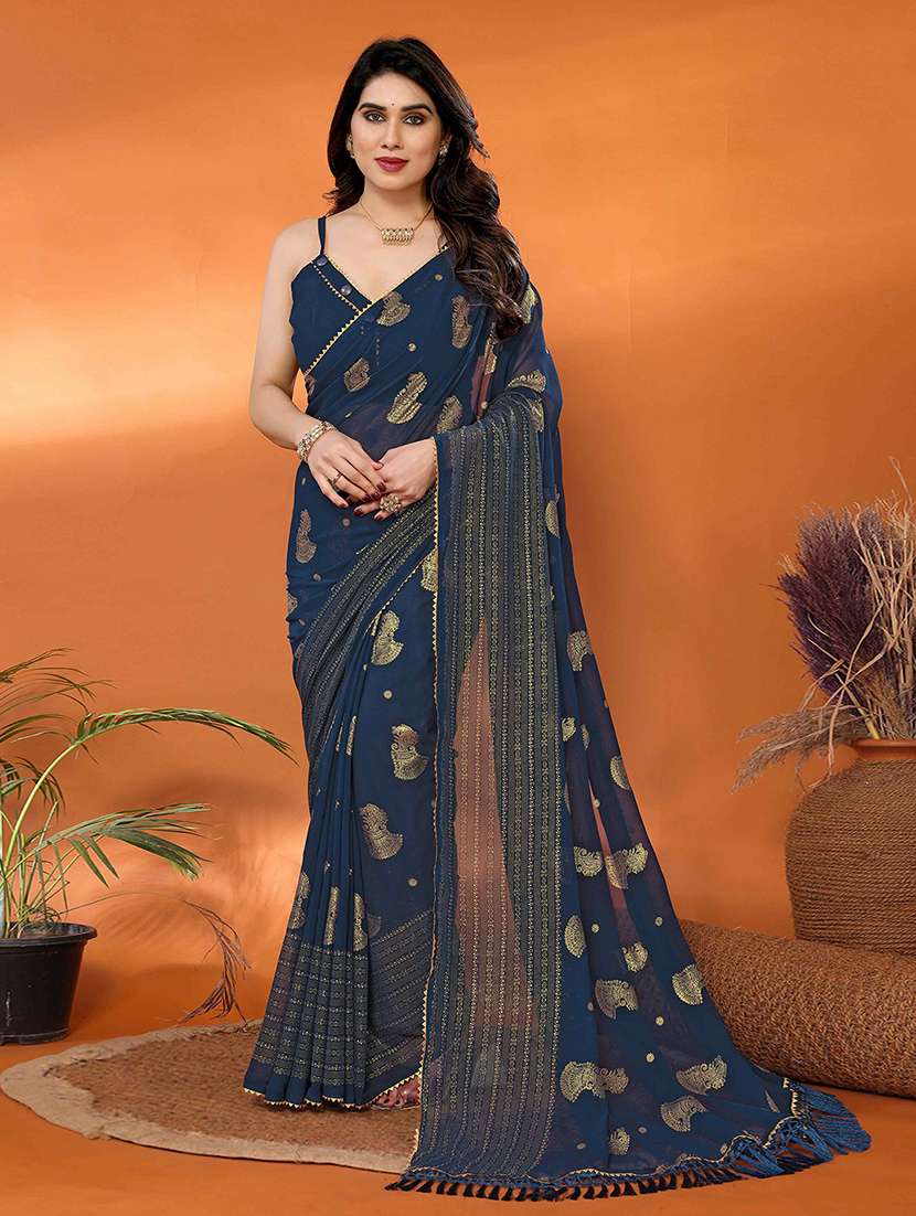women foil printed saree with blouse