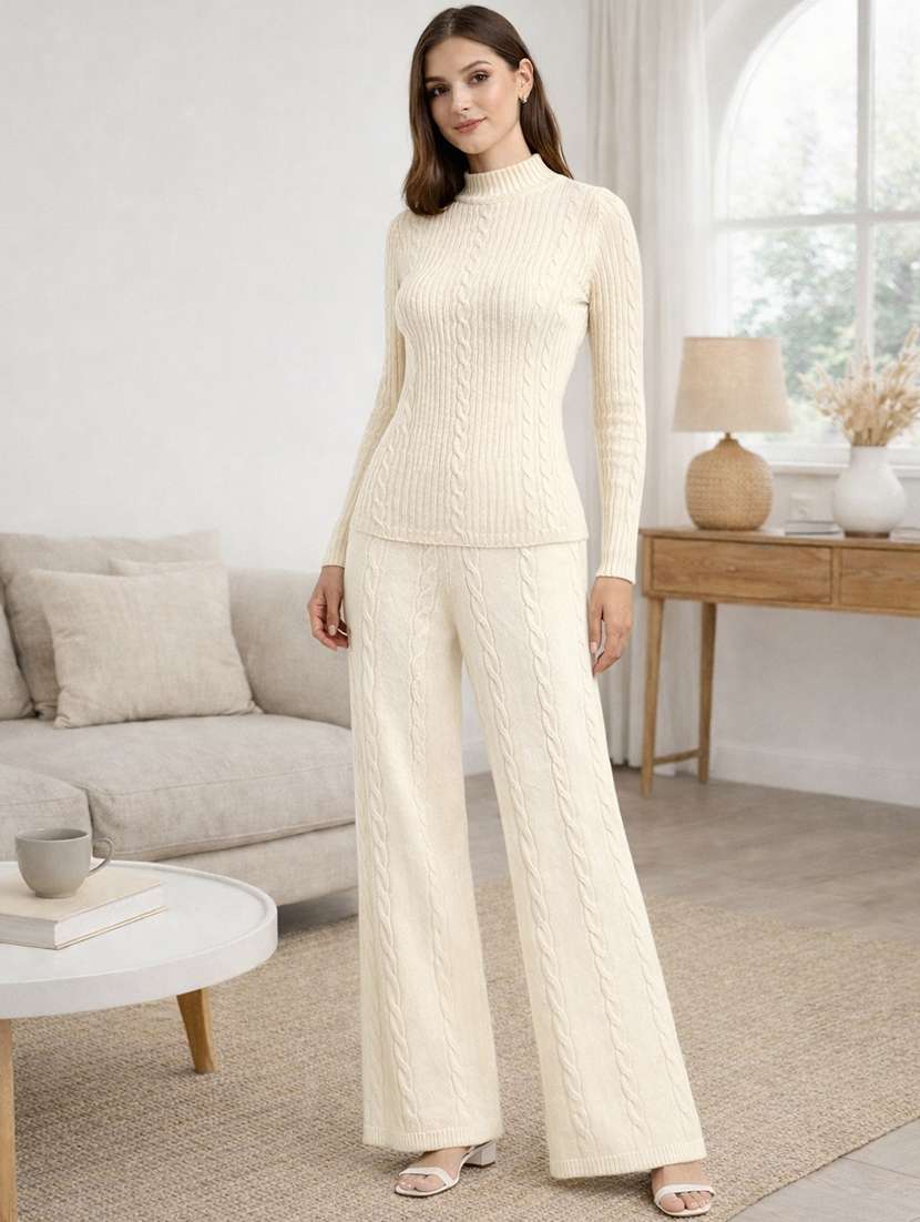 women solid winter wear co-ord set