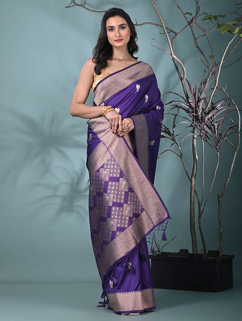 women self design bordered saree with blouse - 22312795 -  Standard Image - 2