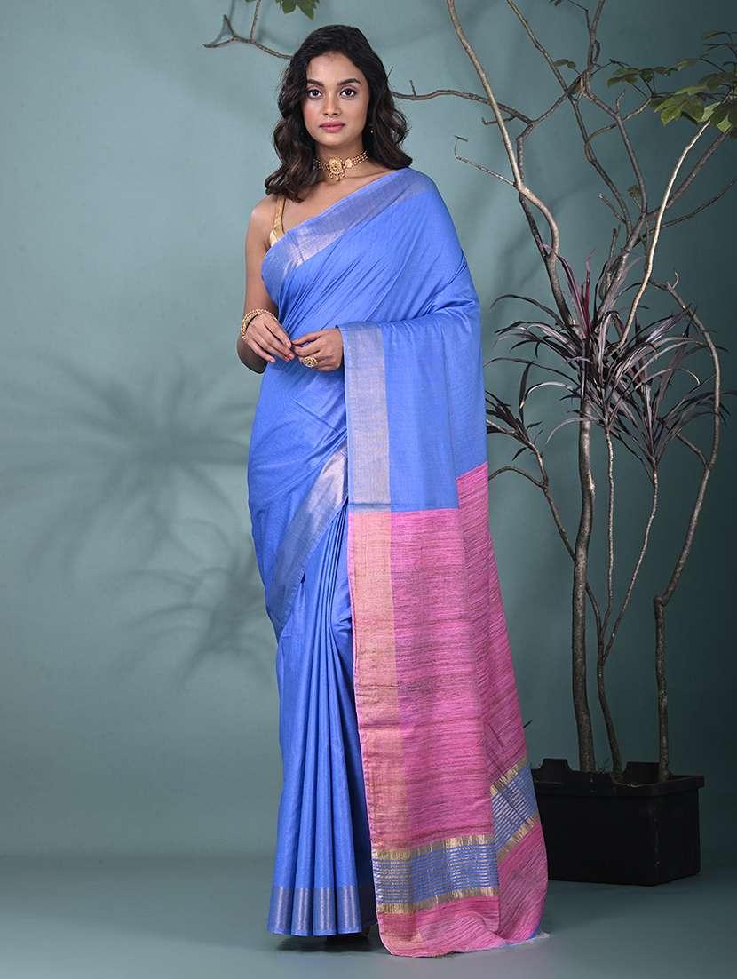 women solid with bordered saree with blouse