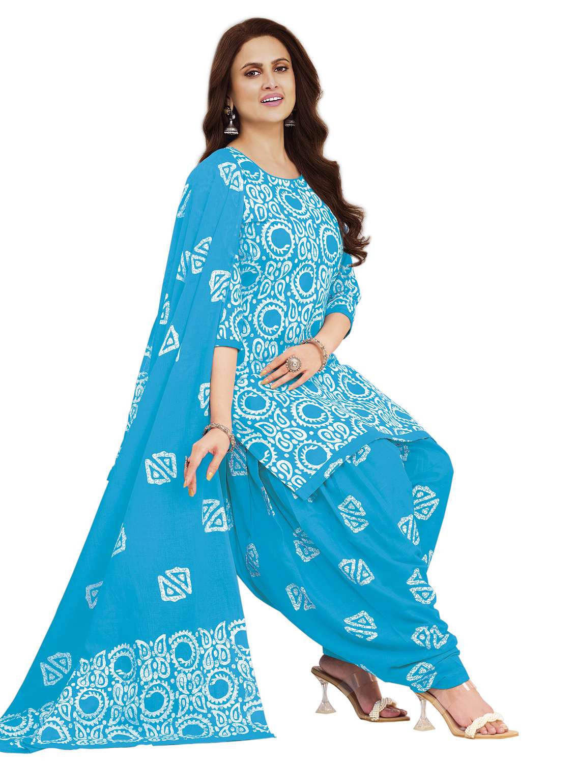 women printed three quarter sleeve kurta salwar with dupatta set