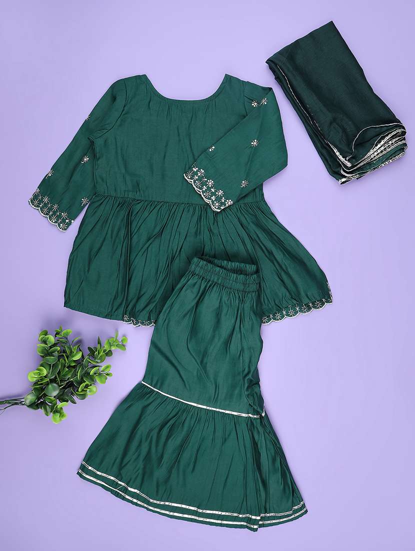 Girls Embroidered Long Sleeves Kurta Sharara Set With Dupatta - 22313664 -  Standard Image - 2