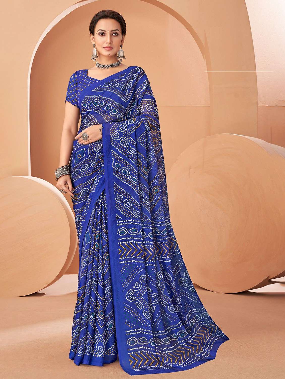 women printed casual wear saree with blouse