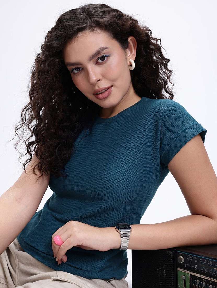 women solid short sleeve t-shirt - 22315902 -  Standard Image - 2
