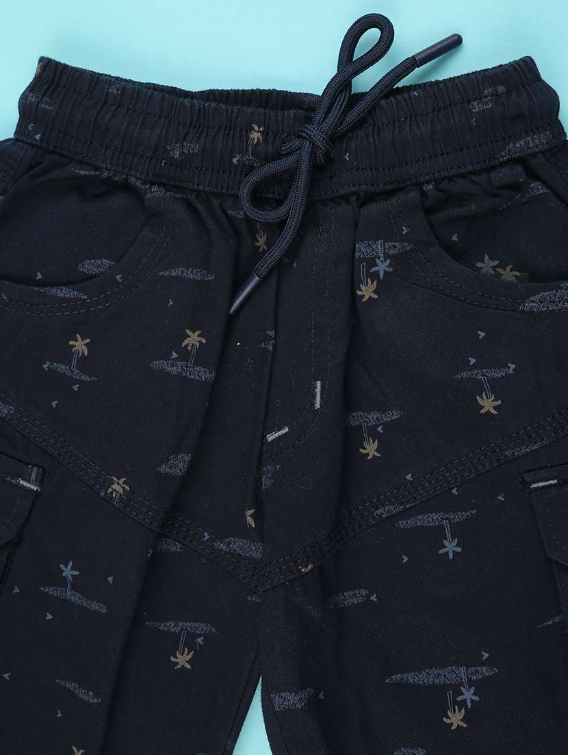 boys printed mid rise cargo shorts - 22316696 -  Standard Image - 2