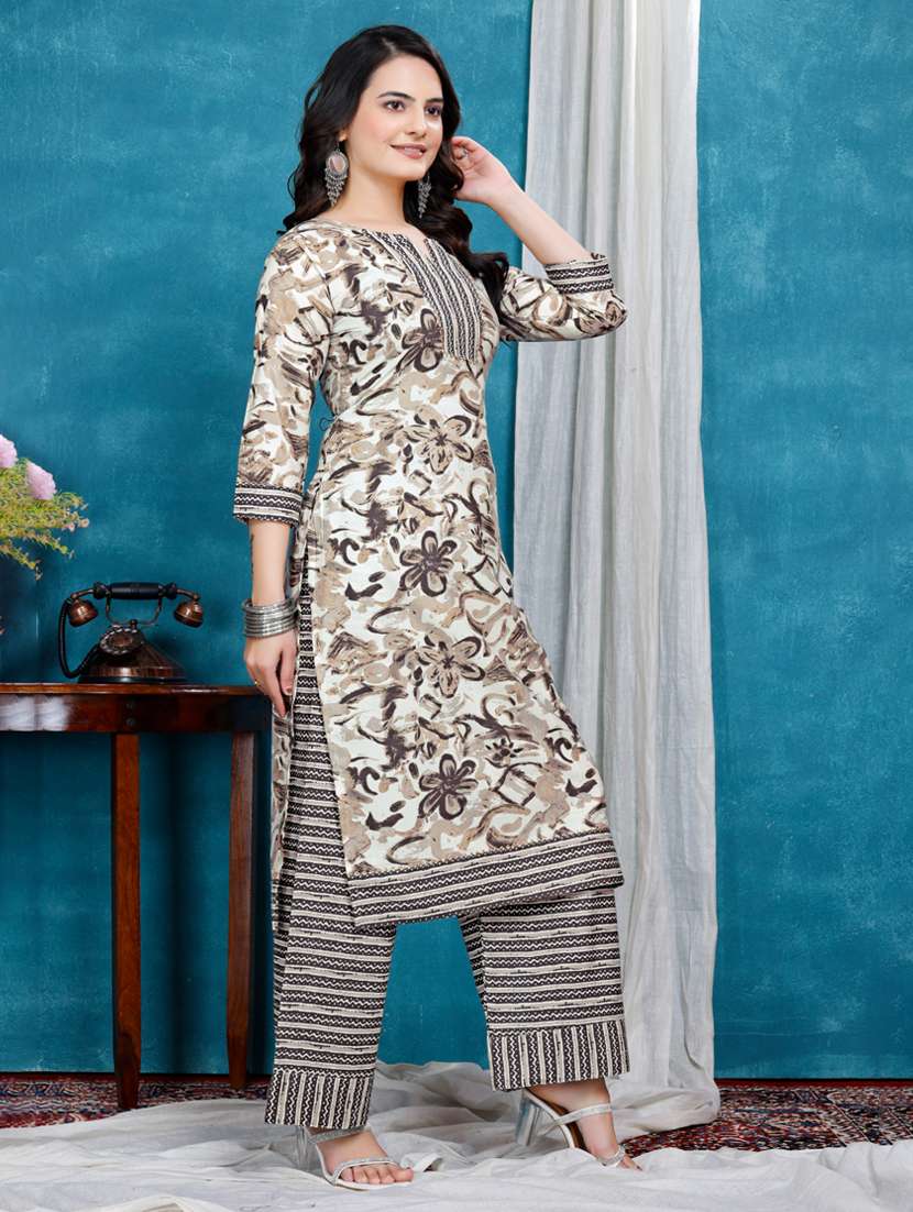 women printed kurta and palazzo set - 22316770 -  Standard Image - 2