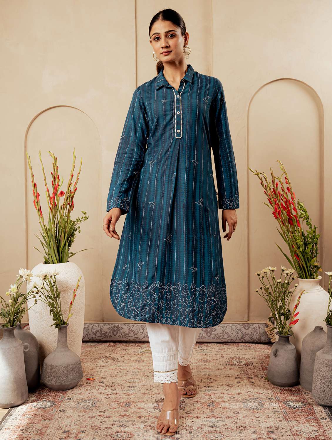 women printed long sleeve a-line kurta
