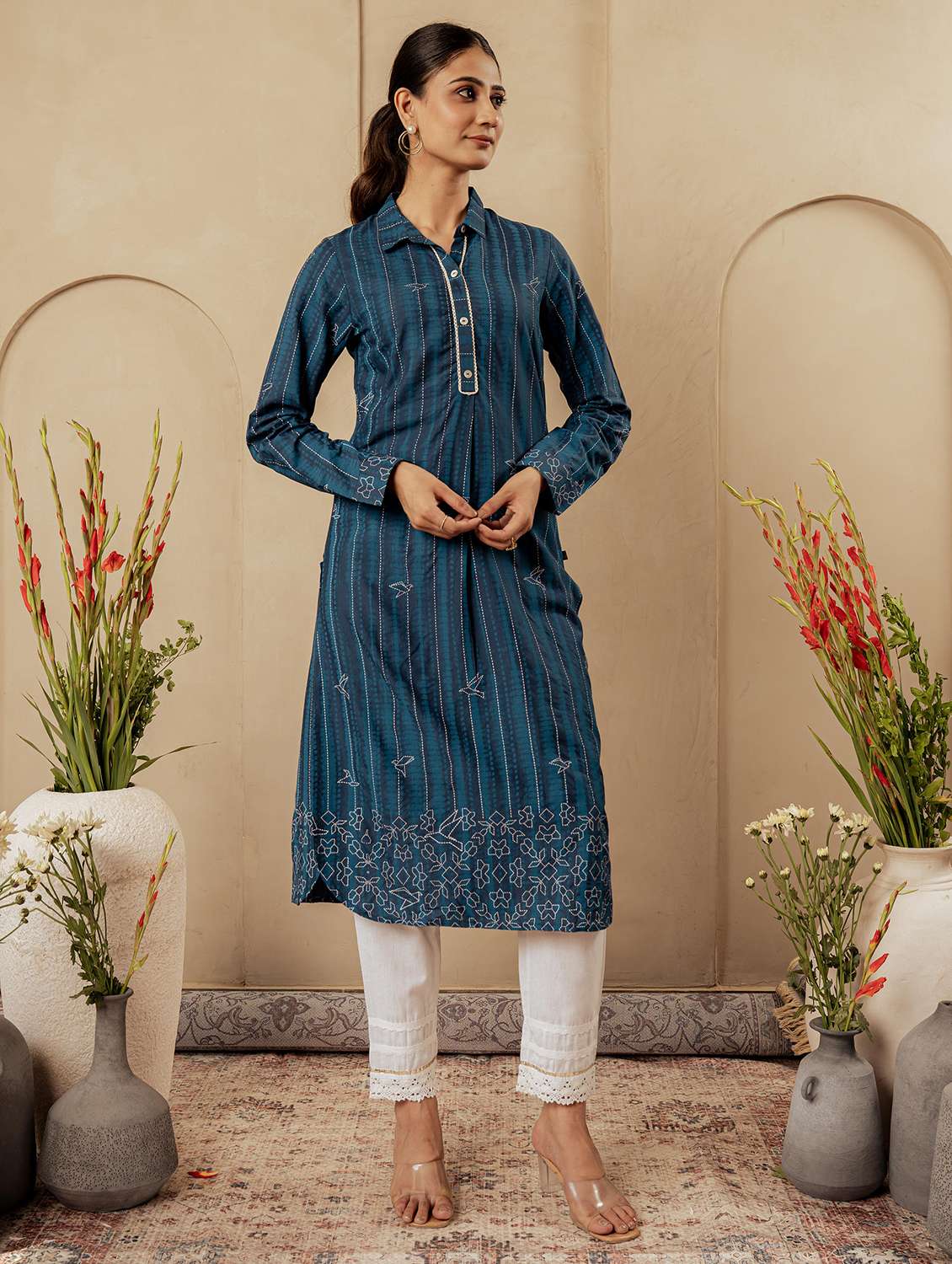 women printed long sleeve a-line kurta - 22316845 -  Standard Image - 2