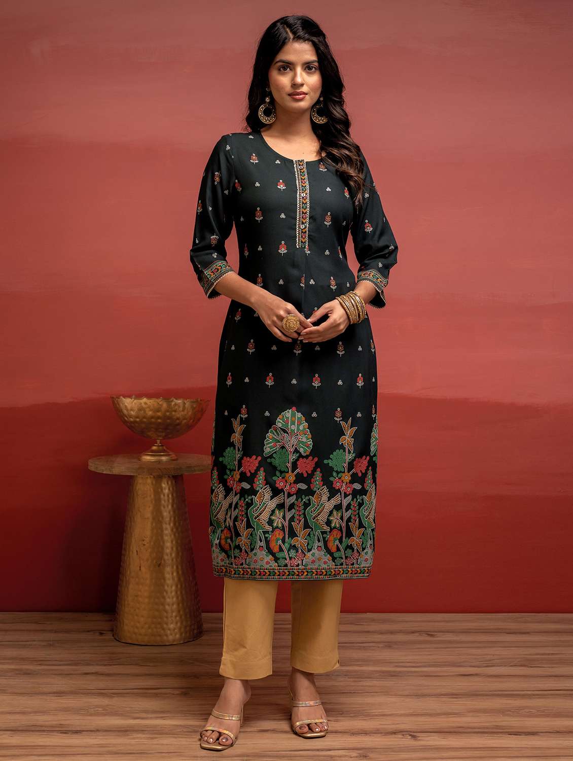 women green viscose straight kurta - 22316849 -  Standard Image - 2