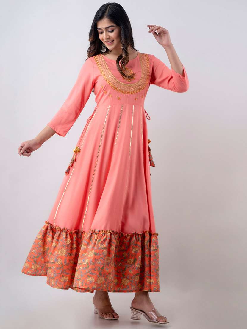 women printed three quarter sleeve ethnic dress - 22316902 -  Standard Image - 2