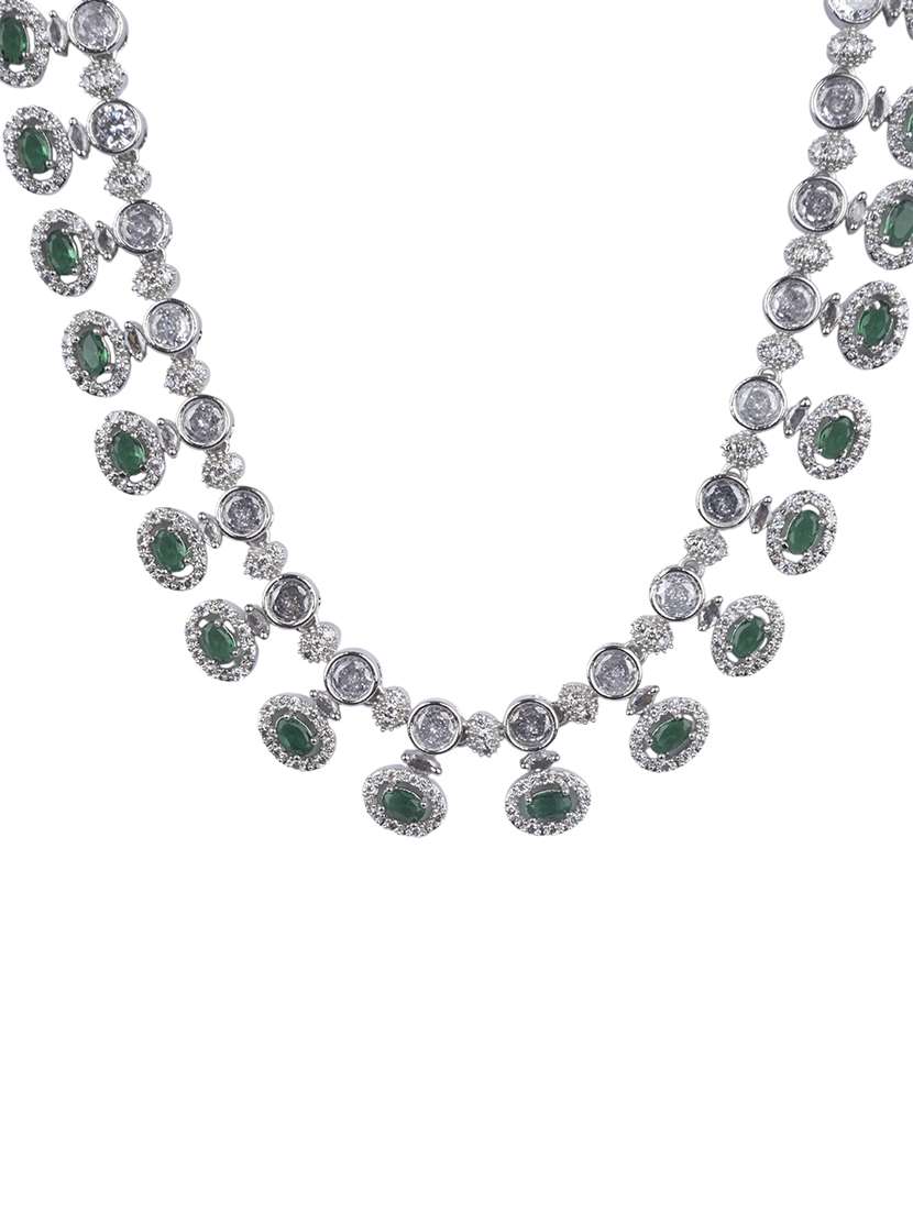 trendy green ad necklace set - 22316907 -  Standard Image - 2