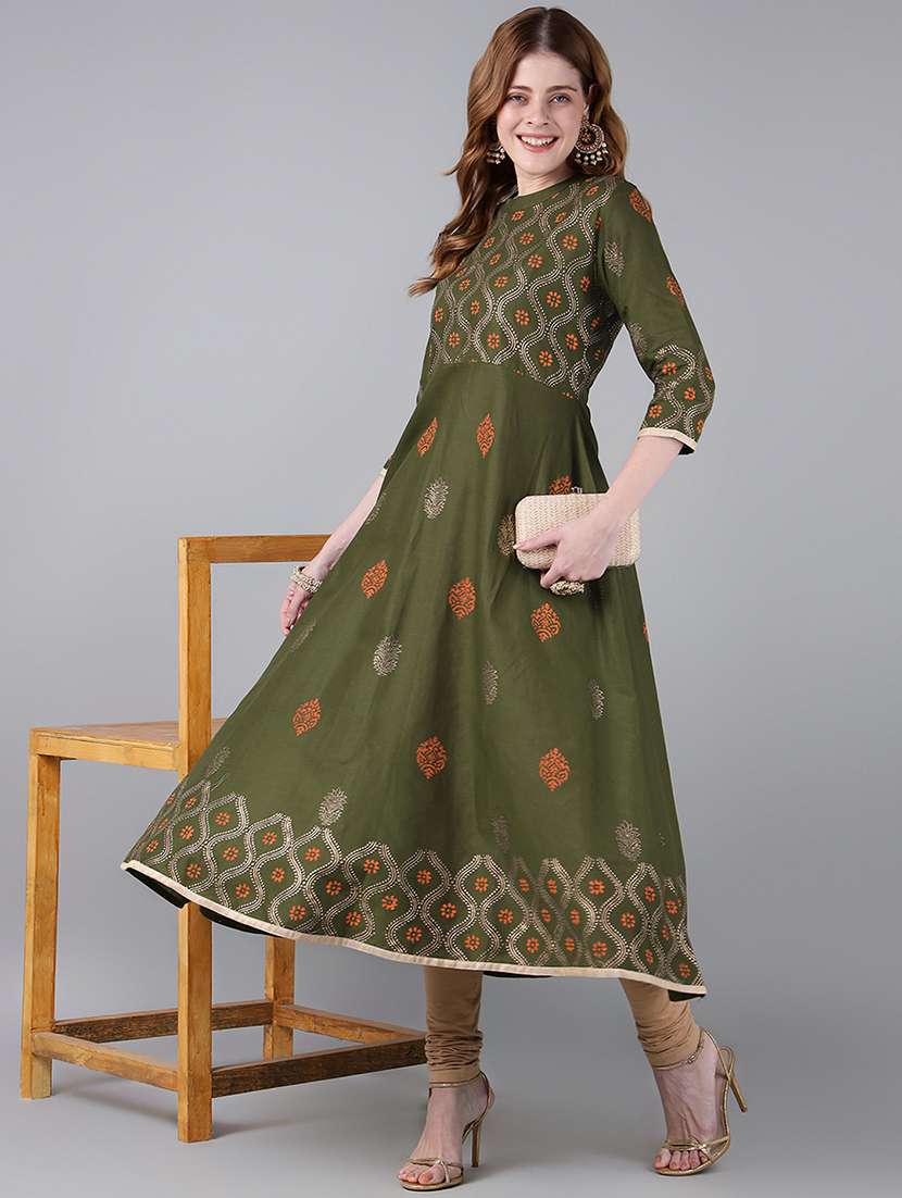 women printed three quarter sleeve anarkali kurta