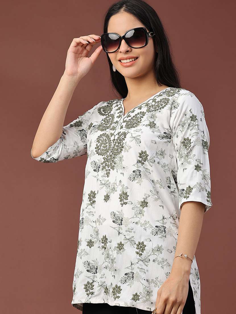 women floral three quarter sleeve straight kurti
