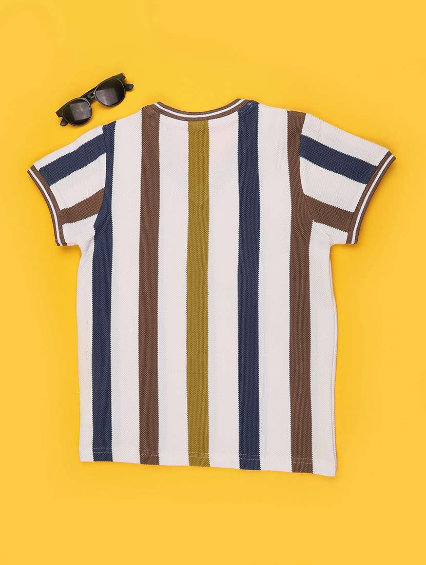 boys printed short sleeves regular fit t-shirt - 22317224 -  Standard Image - 2