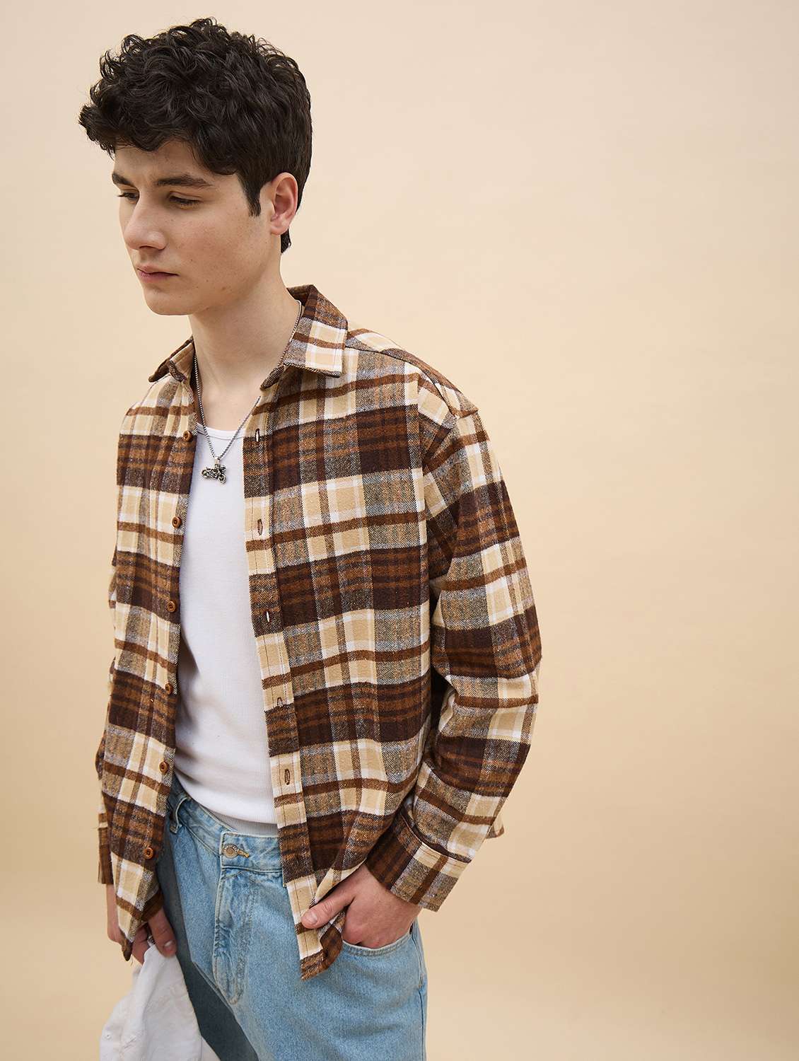 men checkered long sleeve oversized casual shirt - 22317418 -  Standard Image - 2