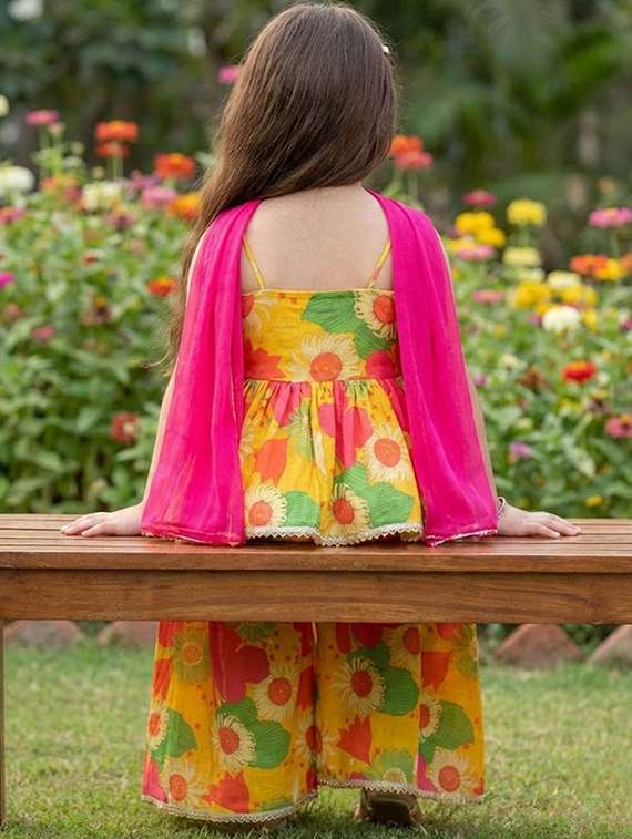 girls printed kurta and palazzo set with dupatta - 22317510 -  Standard Image - 2