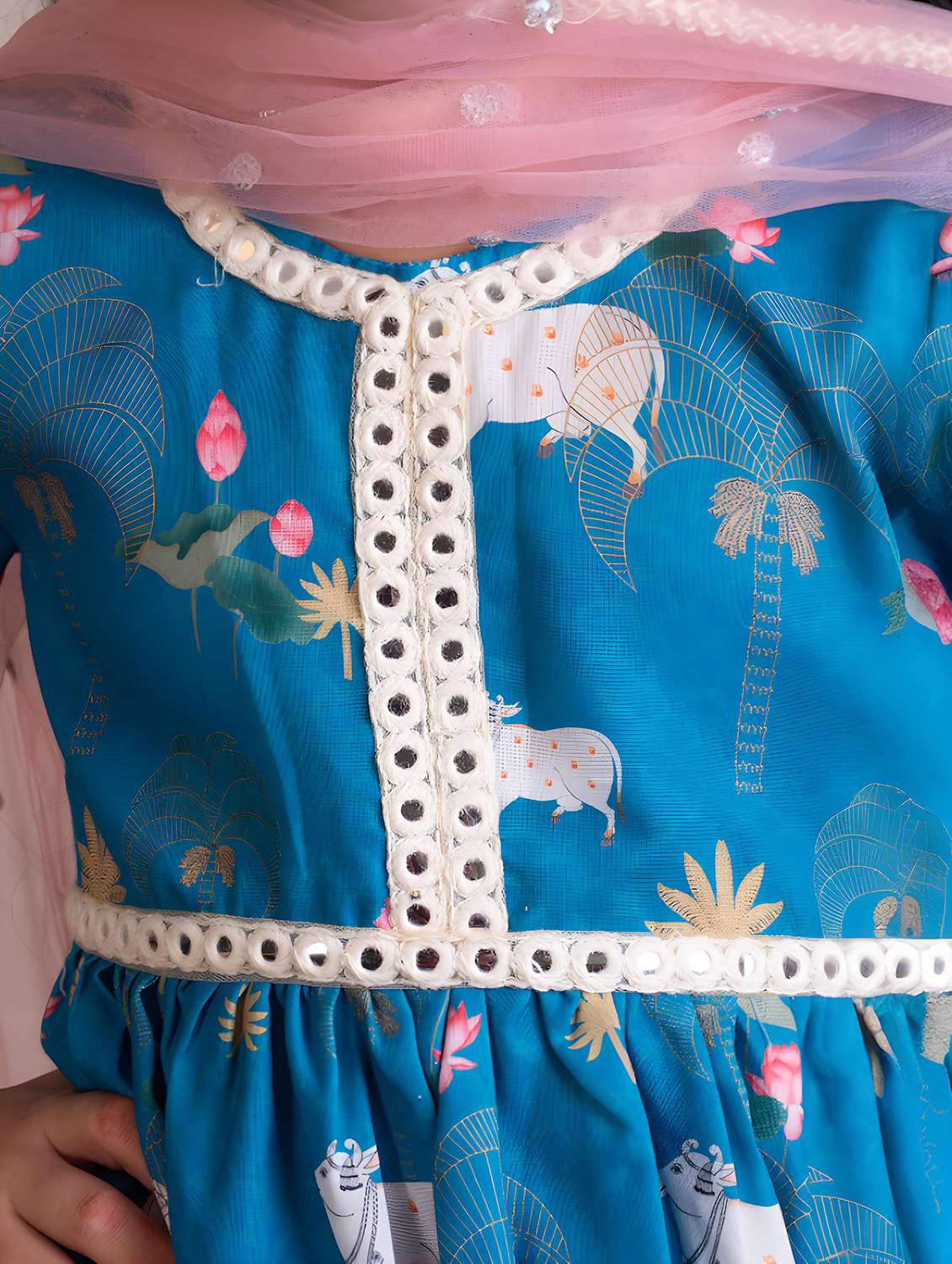 Girls Printed Kurta And Salwar Set - 22317575 -  Standard Image - 2