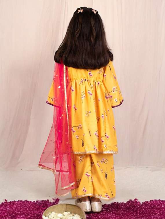 girls printed kurta and palazzo set - 22317595 -  Standard Image - 2