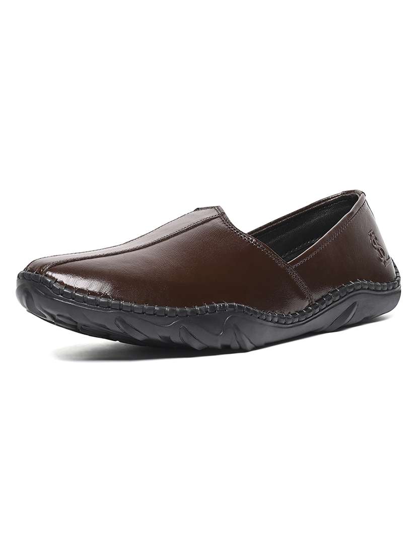 men brown slip on mojari - 22317743 -  Standard Image - 2