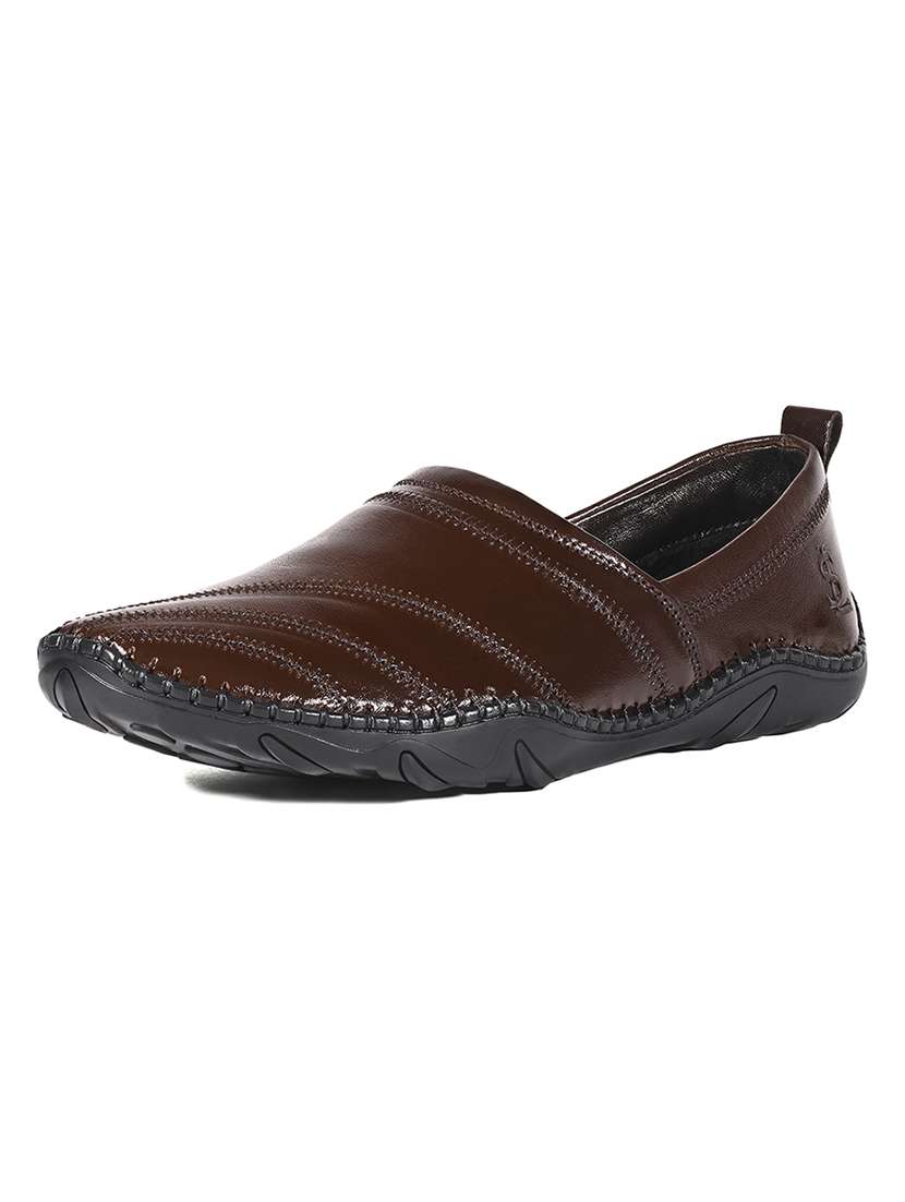 men brown slip on mojari - 22317744 -  Standard Image - 2