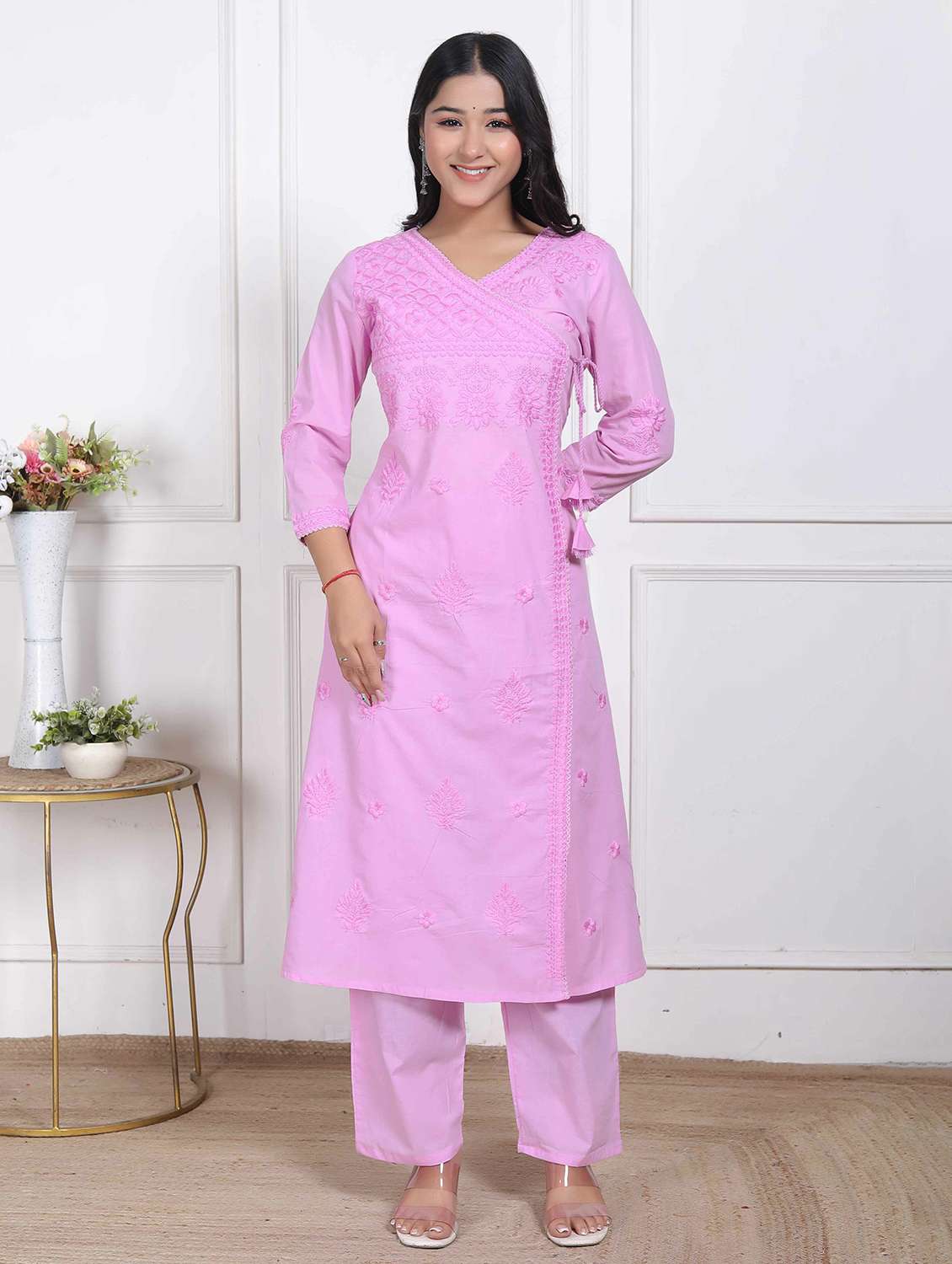 women solid with work three quarter sleeve kurta pant set