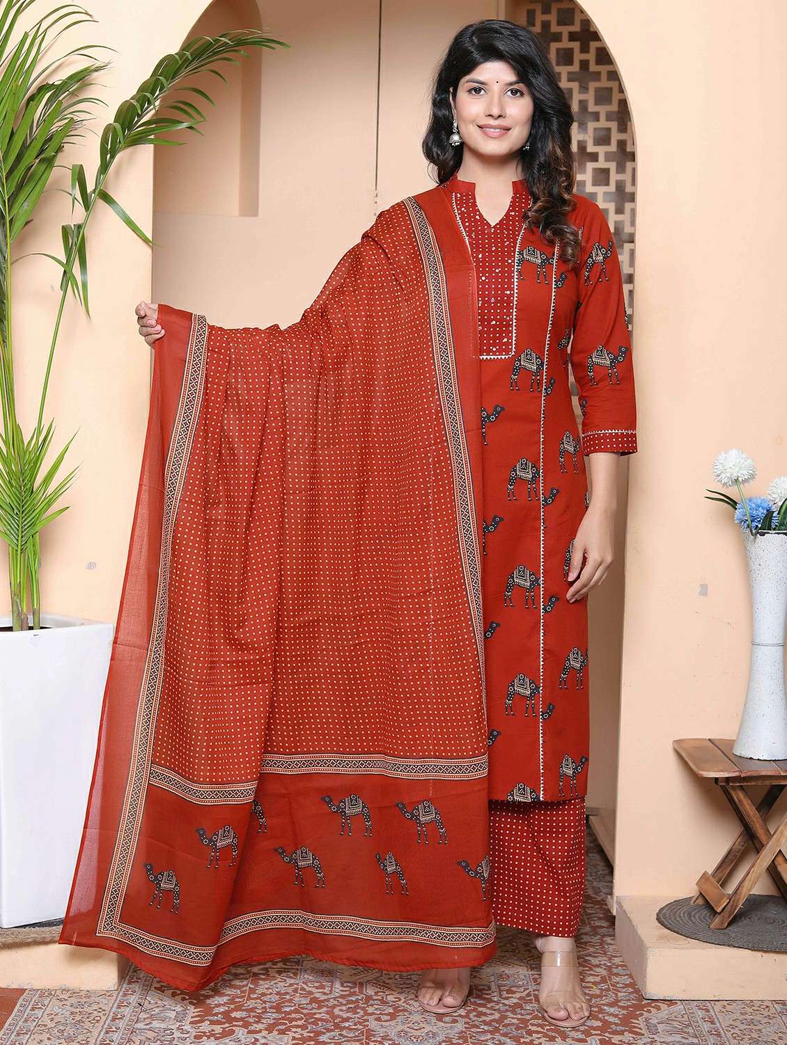 women printed three quarter sleeve kurta palazzo with dupatta set