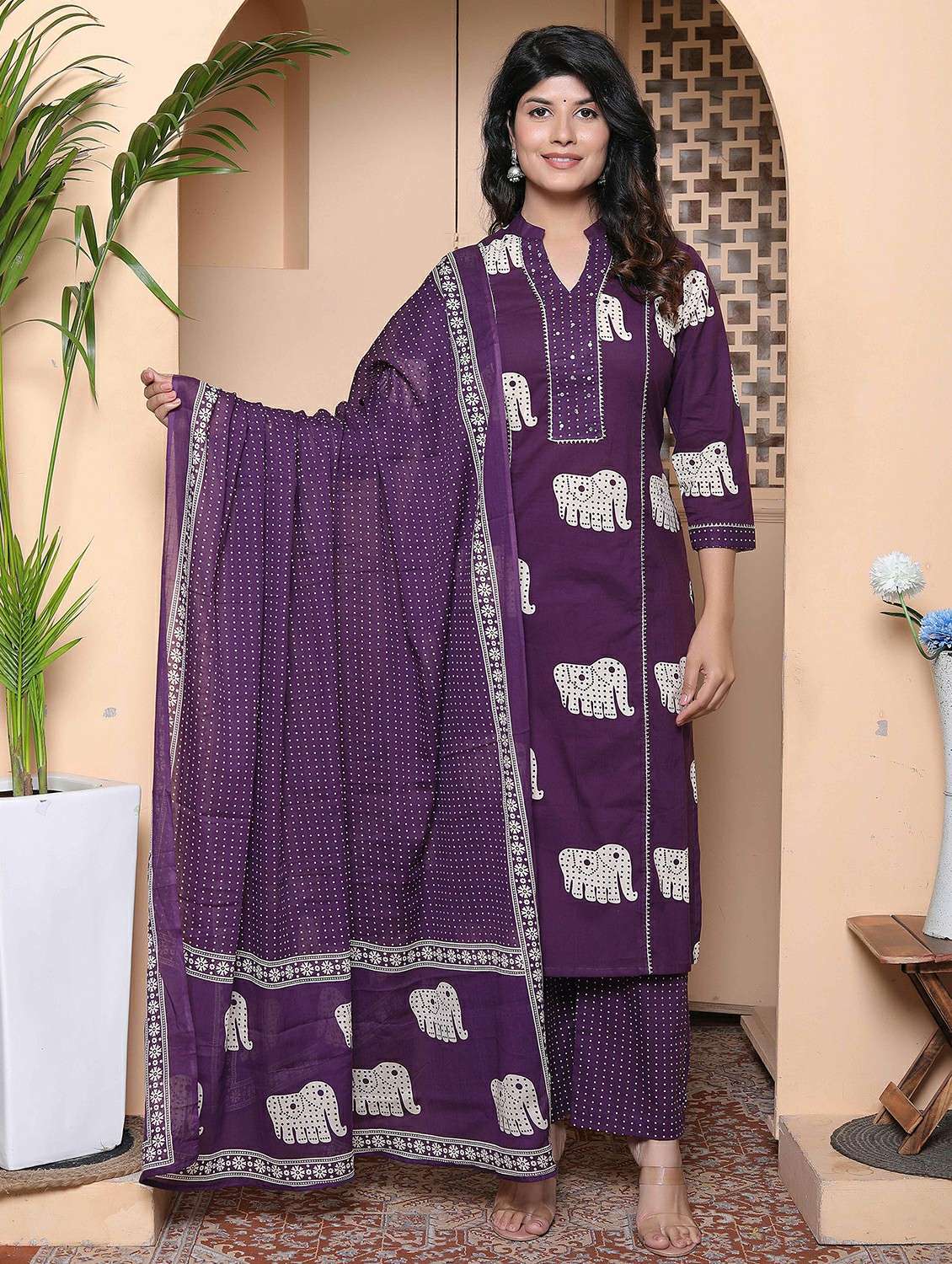 women printed three quarter sleeve kurta palazzo with dupatta set
