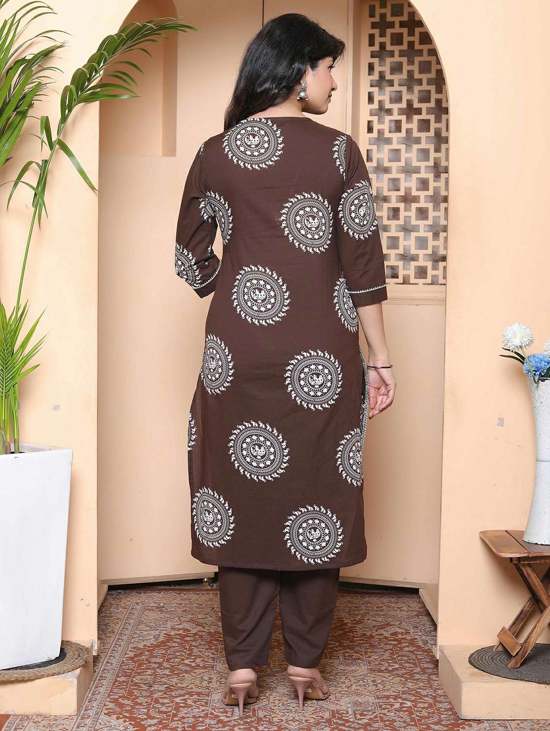 women printed three quarter sleeve kurta pant set - 22317820 -  Standard Image - 2